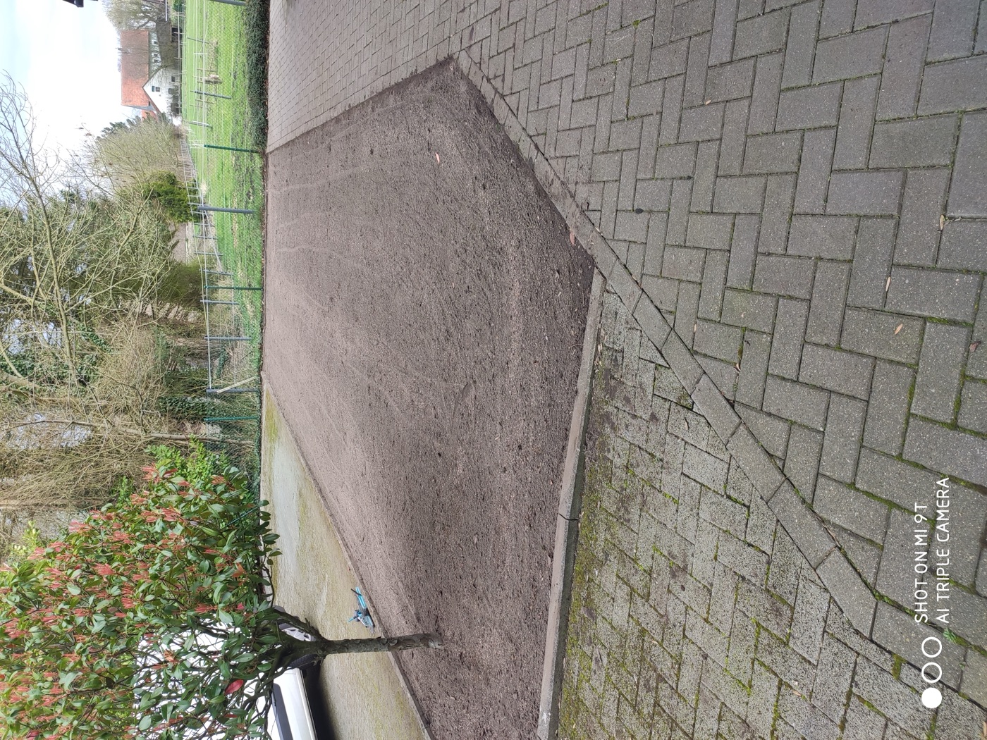 Rollrasen verlegt — Foto 48